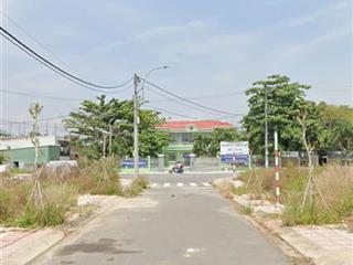 Đất tái định cư ngọc hiệp dt 80m2 ngang 4,5m hướng đông nam