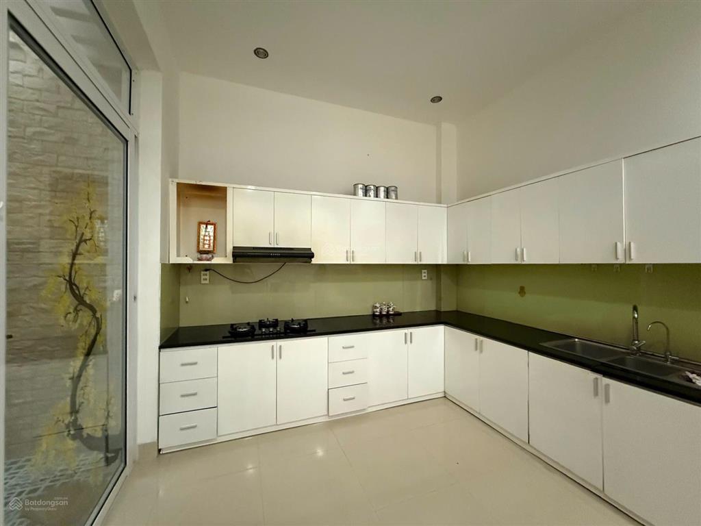 Nhà 3 tầng đường b5 khu đô thị vĩnh điềm trung dt 108m2 ngang 6m sổ hoàn công