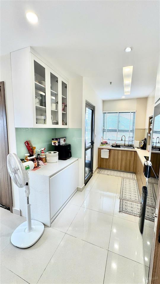 Căn góc ct9 kđt vĩnh điềm trung dt 84m2 3pn có ban công thông thoáng
