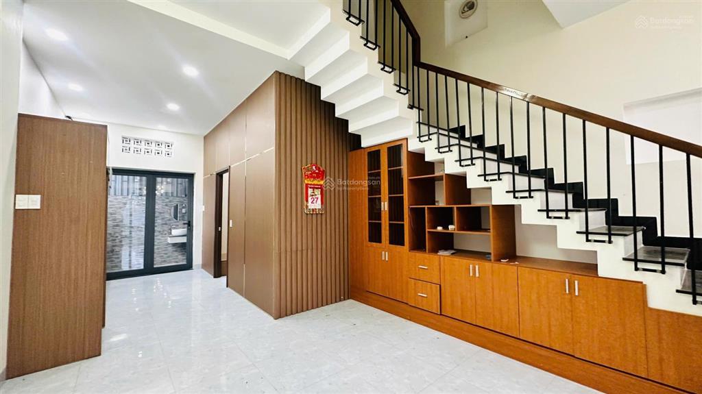 Nhà 3 tầng kđt an bình tân nha trang dt 100m2 đường 13m sổ hồng