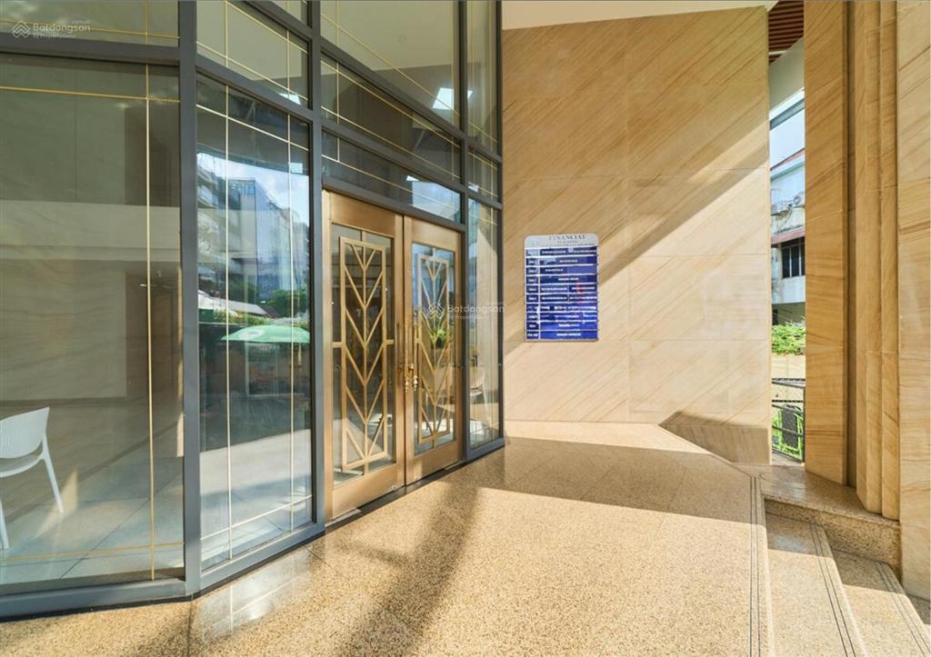 Văn phòng financiat building cách sân bay tân sơn nhất 3 phút miễn đặt cọc giá từ 368.000/m²