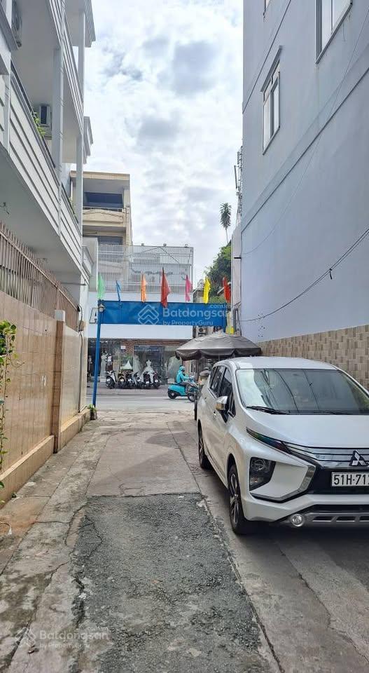 Bán nhà gần hẻm xe hơi tại hồ văn huê, 6 tỷ vnd, 36.7m2, 2pn, 2wc