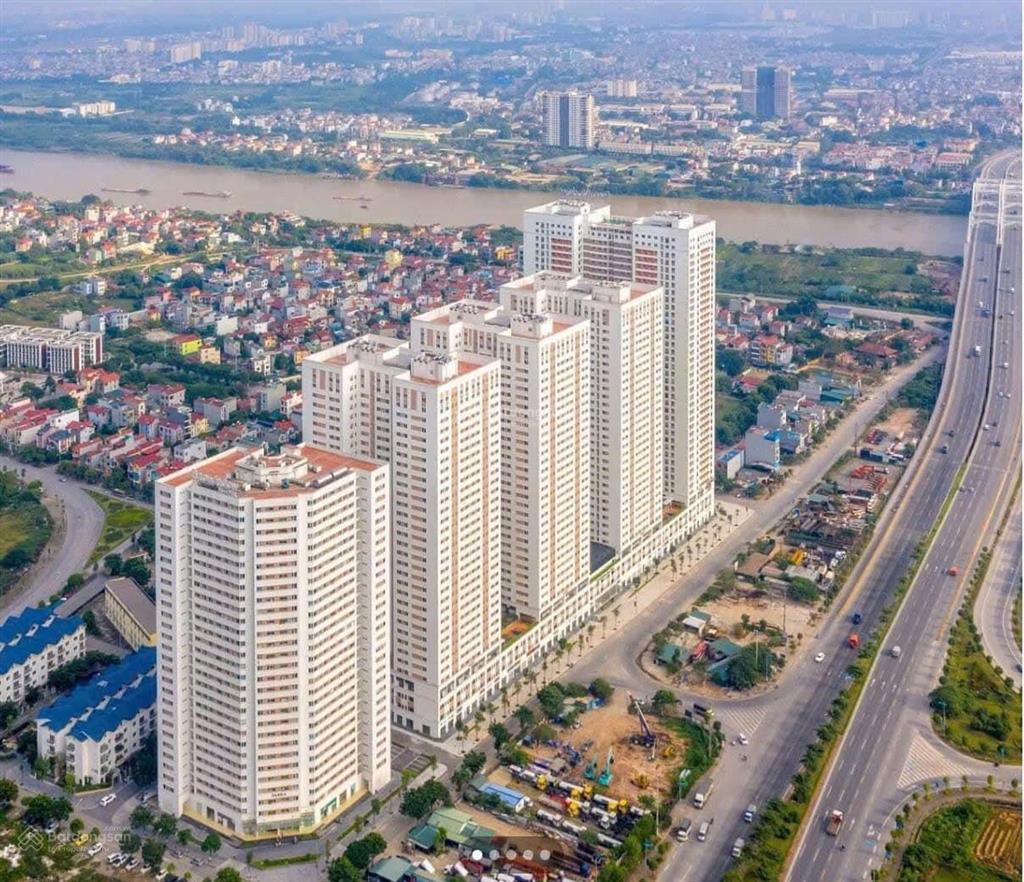 Chính chủ bán căn shophouse khối đế đẹp dự án eurowindow river park giá 13,6 tỷ, sổ lâu dài