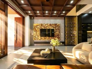 Siêu phẩm mặt tiền hoà xuân nhà 5x20 với 277m2 sàn. full nội thất cao cấp, ô tô đậu đỗ trong sân