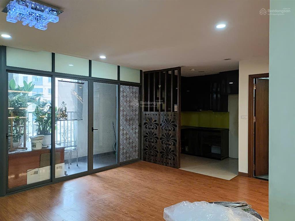 Bán cc 96a định công  dt 131m2, 3 ngủ, 2 vs, căn góc hướng mát