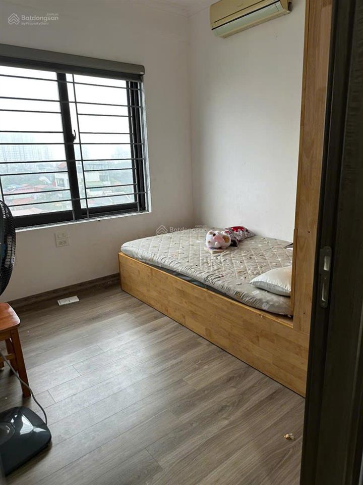 Bán cc đẹp tòa ct6, 77m2, 3pn sửa thành 2pn, 1wc tại khu đô thị mới định công, căn góc 2 ban công