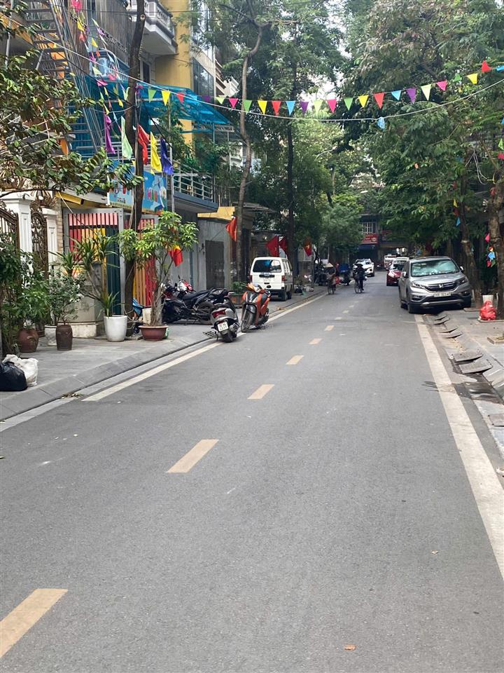 Bán nhà liền kề kdt định công diện tích 75m, mt 4.7m, nhà 5 tầng thang máy, ô tô vào nhà