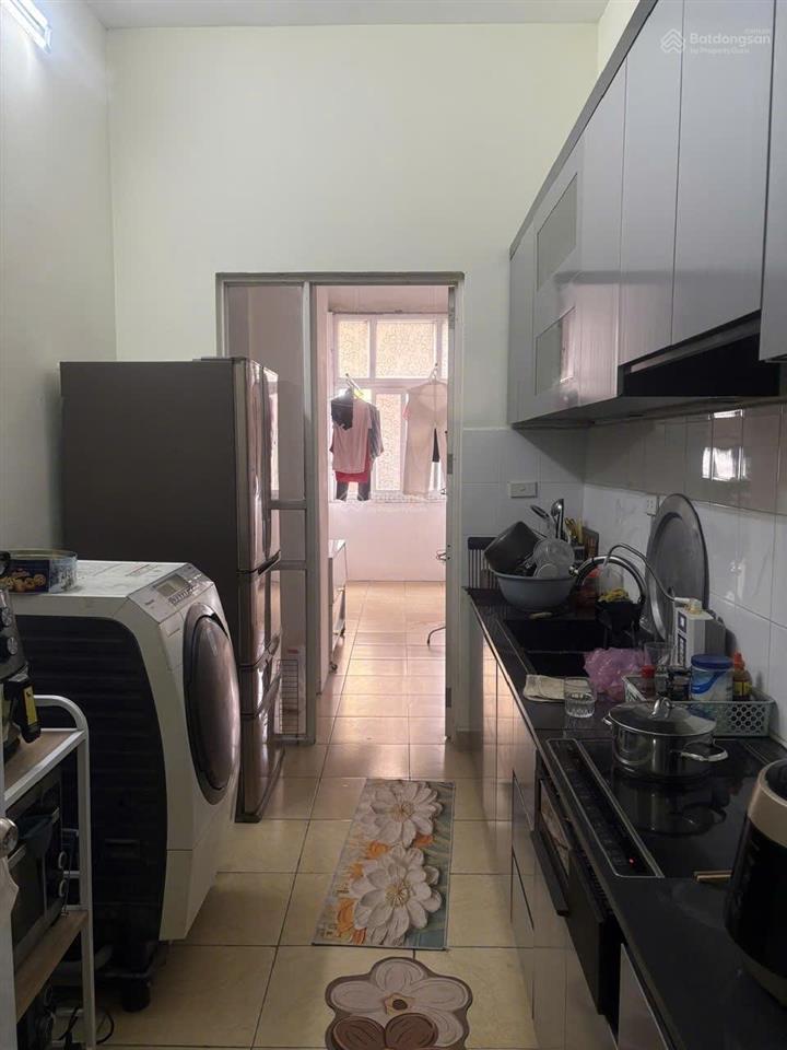 Bán cc 96 định công tòa a, dt 233m2, 3 phòng ngủ, 2 vs, nhà vuông đẹp