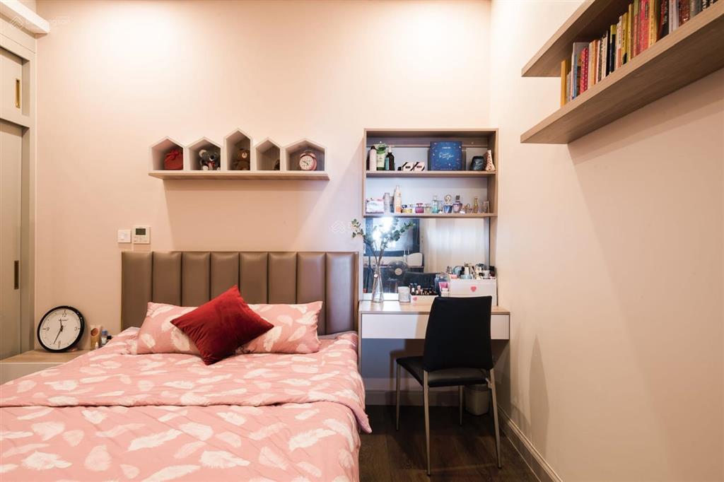 Bán chung cư kđt định công  dt 77m2, căn hộ 2 phòng ngủ, 1 vs, nhà vuông đẹp