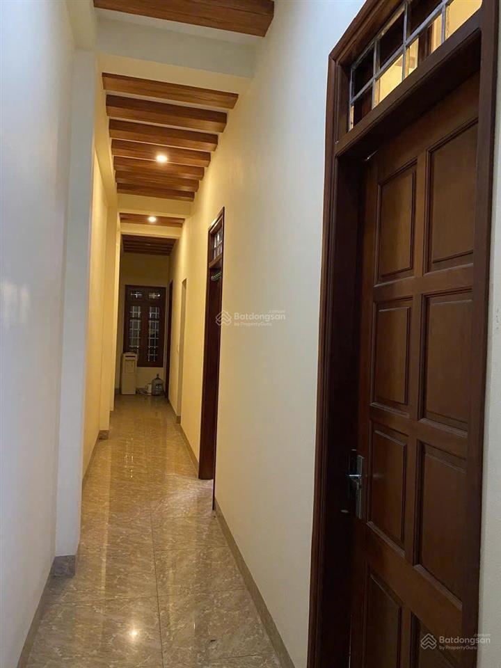 Cho thuê nhà ngõ trần điền,,100m*2,5 tầng, 4 ngủ, 200m ra vành đai 2,5.ngõ ô tô tránh