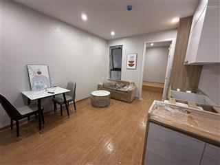 Chính chủ cho thuê căn hộ mới tinh 1 ngủ 1 khách khương đình, full đồ, thang máy