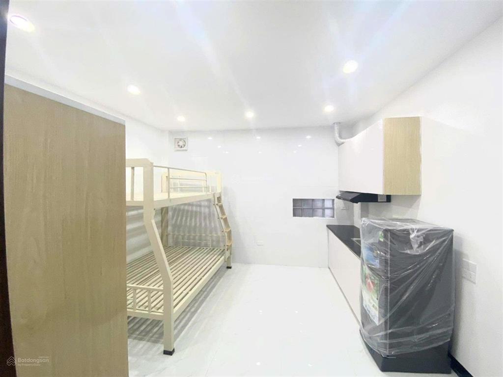 Cho thuê chung cư mini ngõ 8 lê quang đạo,25m,full đồ,thang máy. giá 3,3 triệu. đt/zalo 0904 043 ***