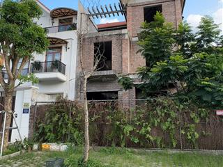 Biệt thự vườn hồng phú lương 240m12m mặt view vườn hồng thơm ngát nhà thô nguyên bản!