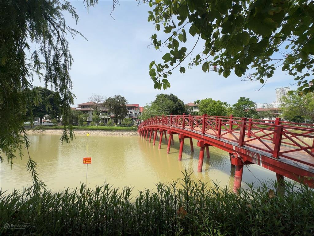 Liền kề an hưng ngộp bank 18 tỷ 83m, view hồ ô thang máy hoàn thiện đẹp