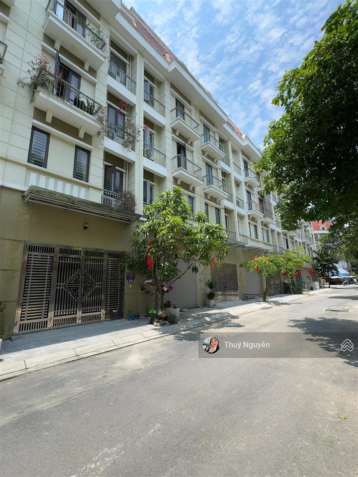12,5 tỷ liền kề phú lương bán gấp 63m2, 5 tầng full nội thất
