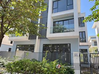 Ngộp bank 25 tỷ biệt thự an quý 198m2 view vườn hoa cần bán ngay