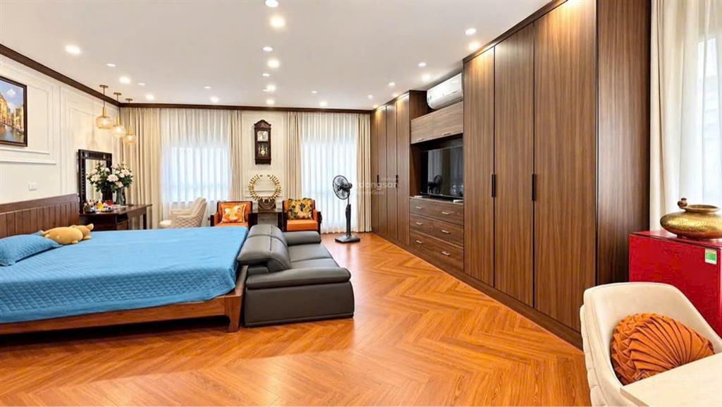 Ngộp bank 12 tỷ liền kề phú lương 90m full nội thất thang máy 2 mặt tiền sát đường đôi