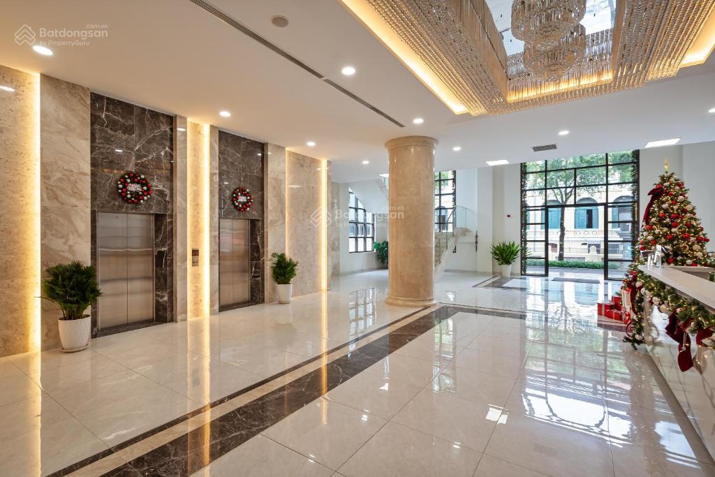 Bán nhà mặt tiền quận 1 nguyễn trung trực  12x30m  1 hầm 8 tầng  khách sạn 2 tỷ/tháng  480 tỷ