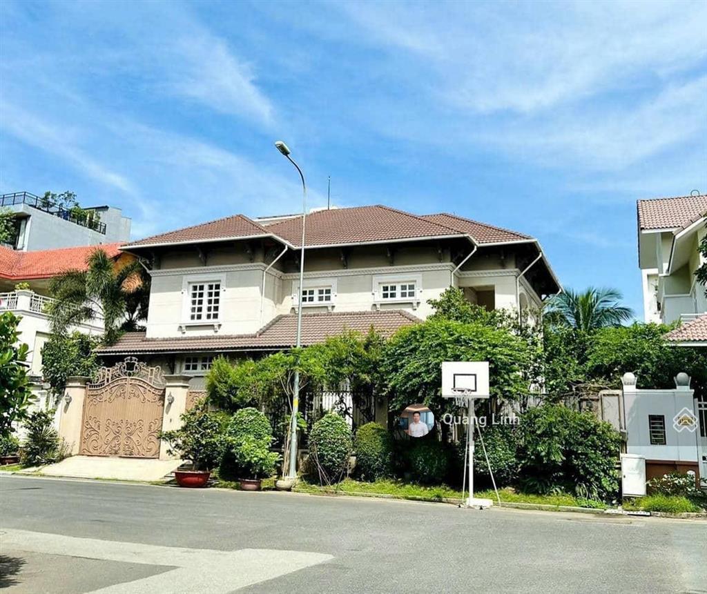 Biệt thự đẳng cấp 146 nguyễn văn hưởng bảo vệ nghiêm ngặt, 651m2, 3 tầng, hồ bơi, 100 tỷ