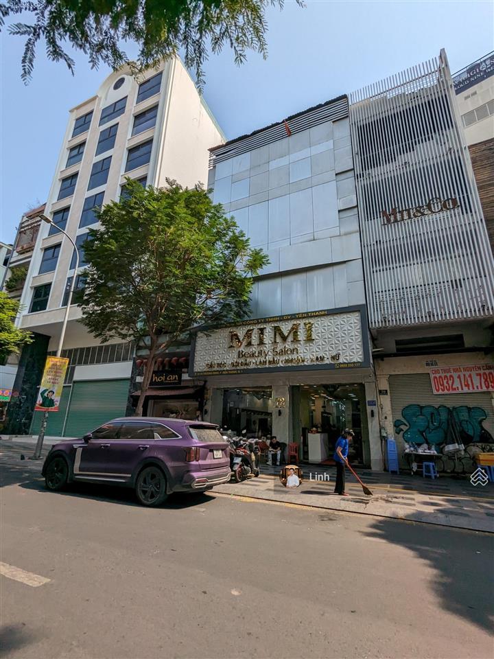 Bán nhà mặt tiền nguyễn trãi, bến thành  8x17m  500 triệu/tháng  giá 160 tỷ