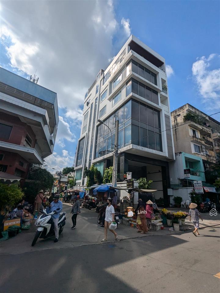 Bán nhà góc 2 mặt tiền phan đăng lưu  8x20m  hầm 7 tầng  250 triệu/tháng  giá 50 tỷ