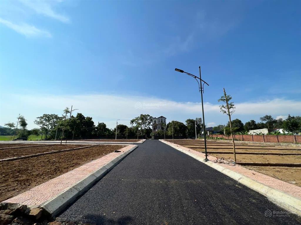 Tôi cần bán lô góc 102m2 mặt tiền 6m chuẩn đẹp, đất ở đô thị bán rẻ hơn thị trường 300tr
