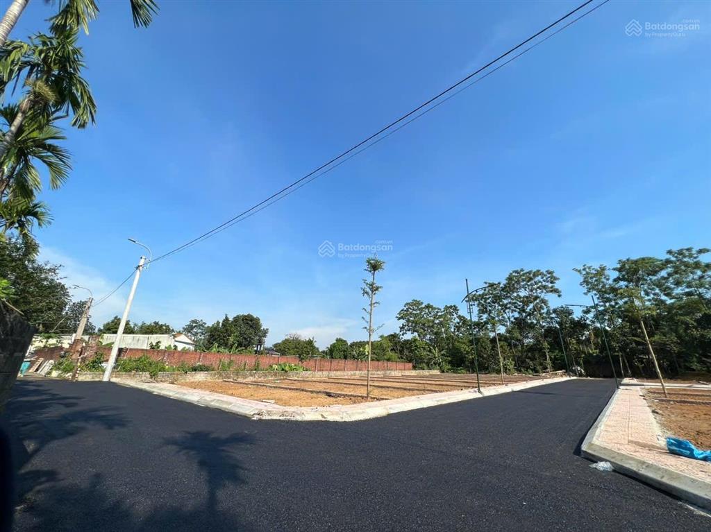 Tôi cần bán lô góc 102m2 mặt tiền 6m chuẩn đẹp, đất ở đô thị bán rẻ hơn thị trường 300tr