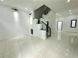 Hoàn công  hẻm 5m  2 tầng mái đúc  52m2 vuông vức  khu dân trí đồng bộ  về là ở ngay4.5t,ỷ