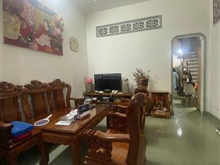 Chính chủ gửi linh xuân hẻm thông  2 tầng  54m ngang 5  shr có pn dưới  ở ngay.