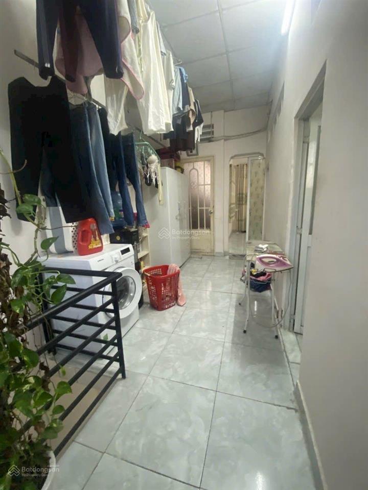 Chính chủ gửi linh xuân hẻm thông  2 tầng  54m ngang 5  shr có pn dưới  ở ngay.