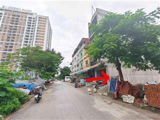 Cực hiếm  cắt lỗ 900tr lô đất 100m2 vị trí lõi trung tâm hoà lạc