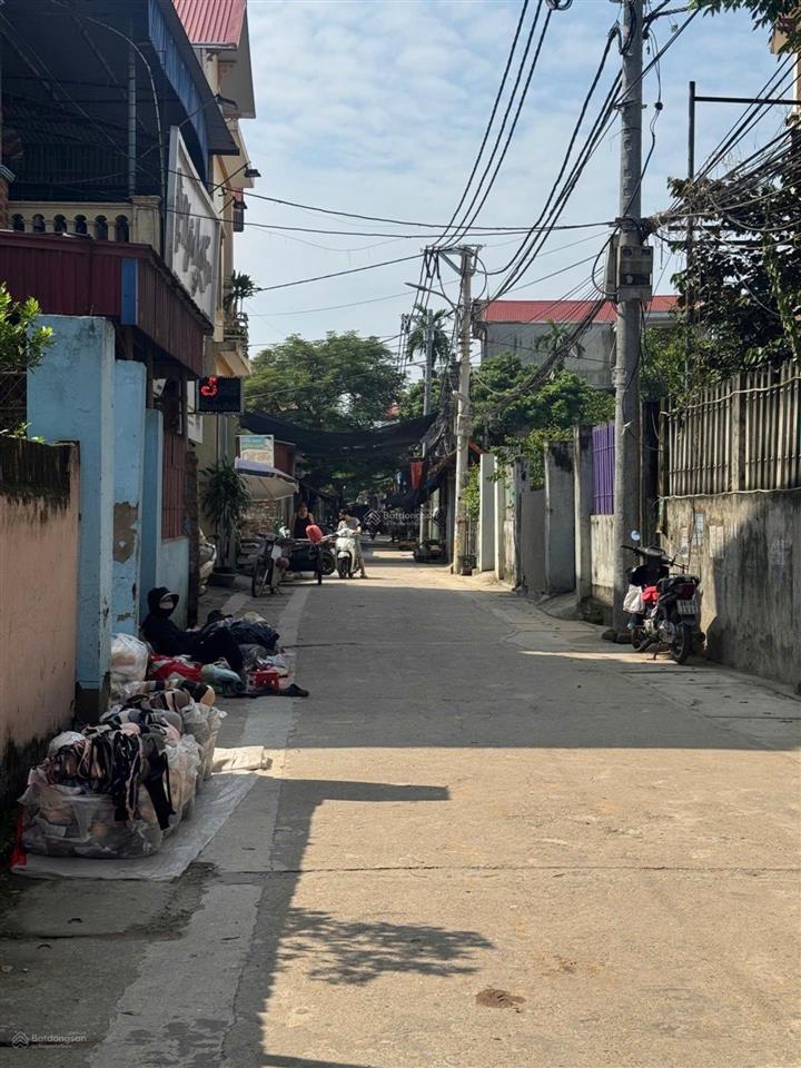 Khách em gửi bán lô đất 100m ngay xã hà bằnghà nội