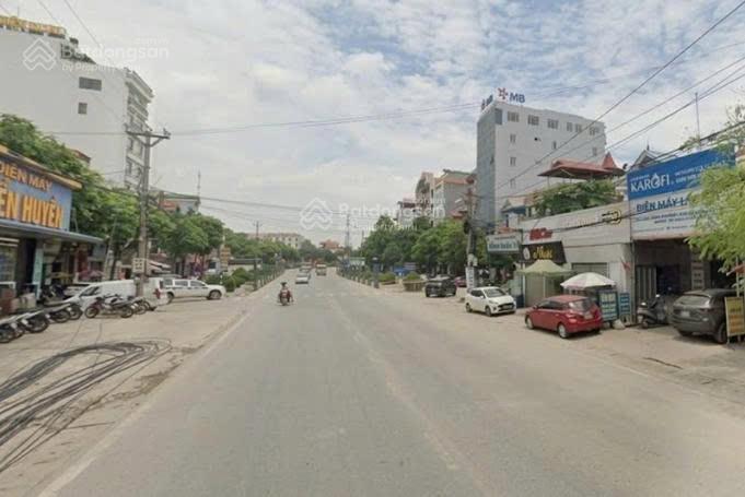 Cắt lỗ 200 tr bán gấp lô đất 100m full thổ cư