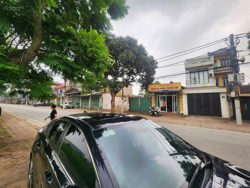 Bán đất 100m2 tại xã phú cát, 2,3 tỷ, mặt tiền 5.5m, ngõ 9m, nhiều tiện ích