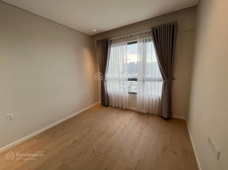 Chủ nhà cấn bán gấp gấp gấp căn 2pn 90m2 view sông giá tốt đảo kim cương