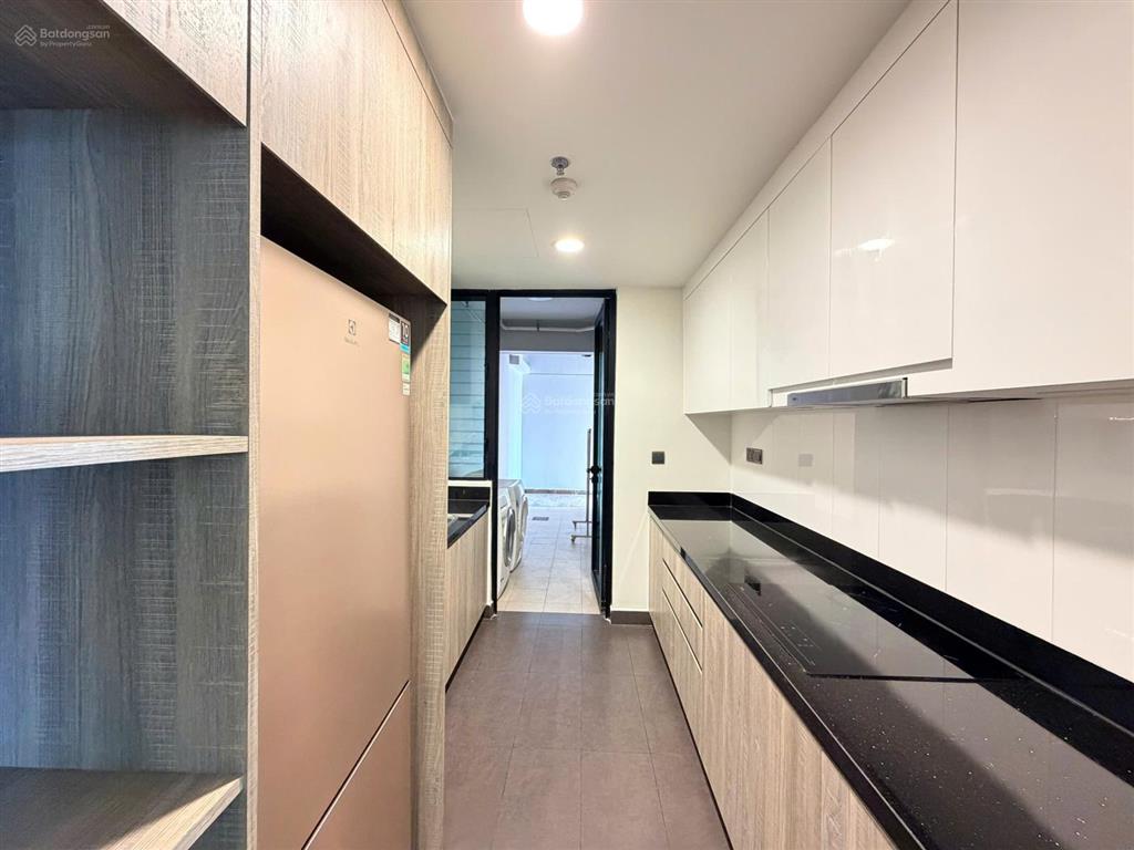 Độc quyền bán căn 4pn sân vườn tháp diện tích lớn feliz en vista