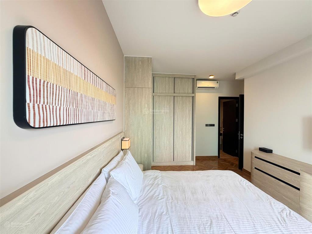 Độc quyền bán căn 4pn sân vườn tháp diện tích lớn feliz en vista