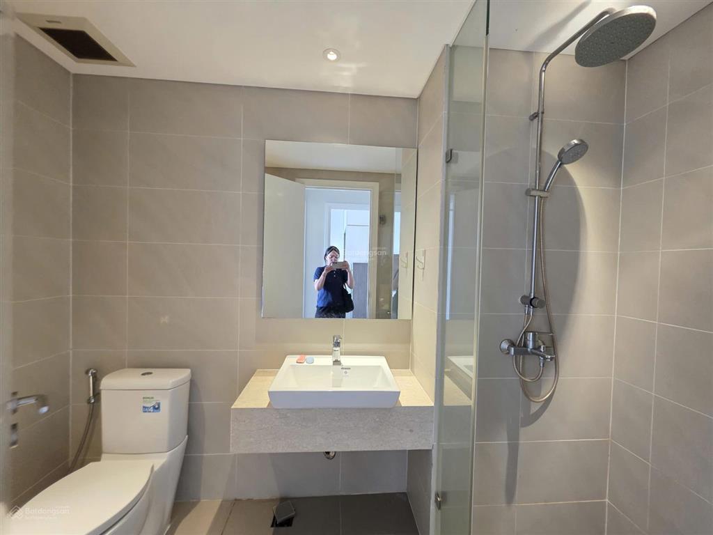 Cho thuê căn 3pn view sông trực diện giá tốt tại đảo kim cương
