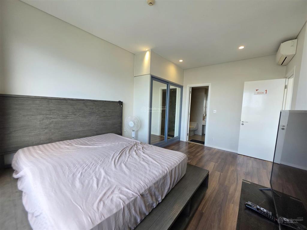 Cho thuê căn 3pn view sông trực diện giá tốt tại đảo kim cương