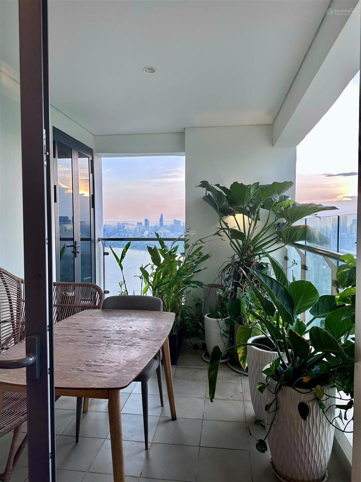 Cho thuê căn 4pn duplex thông tầng đẳng cấp, view sông, quận 1, pháo hoa cực đẹp đảo kim cương