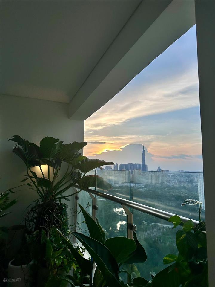 Cho thuê căn 4pn duplex thông tầng đẳng cấp, view sông, quận 1, pháo hoa cực đẹp đảo kim cương