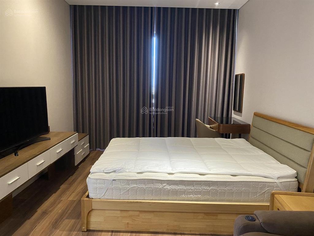 Cho thuê 3pn full nt view sông giá tốt đảo kim cương