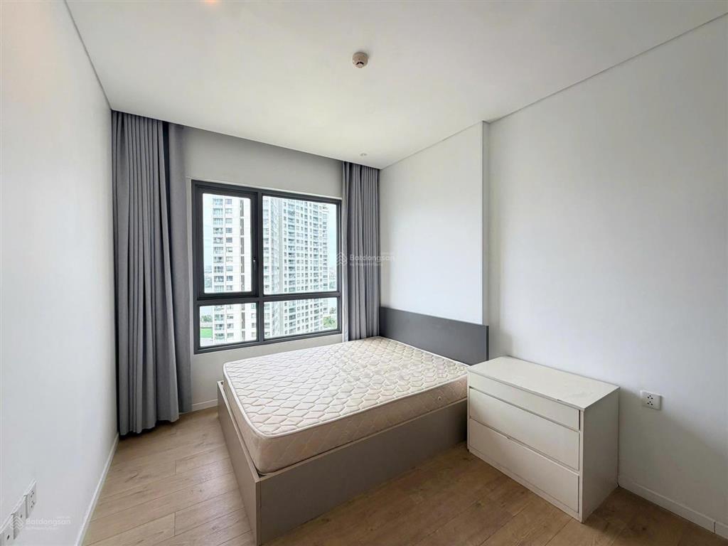 Cho thuê căn góc 2pn full nt view sông và nội khu giá tốt đảo kim cương