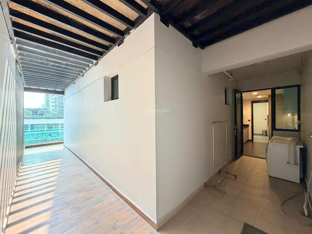 Cho thuê 4pn tầng sân vườn 209m2 feliz en vista đang trống sẵn