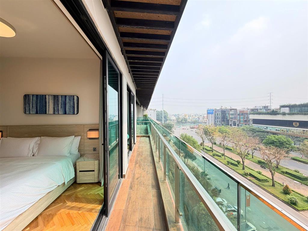 Cho thuê 4pn tầng sân vườn 209m2 feliz en vista đang trống sẵn