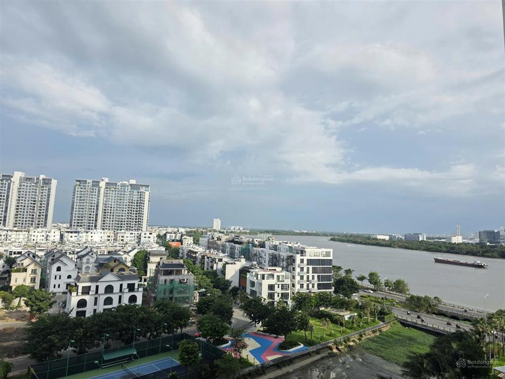 Cho thuê căn 2pn 96m2 full nội thất, view sông sài gòn hướng mát giá chỉ 27t triệu/tháng