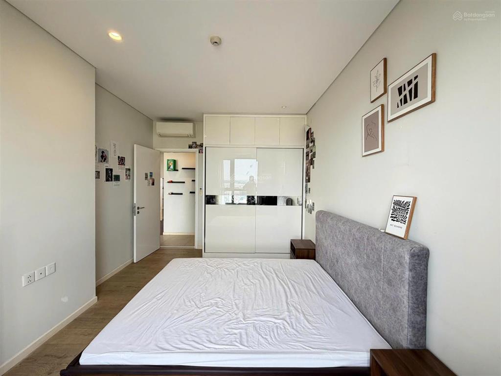 Cho thuê căn 2pn 96m2 full nội thất, view sông sài gòn hướng mát giá chỉ 27t triệu/tháng