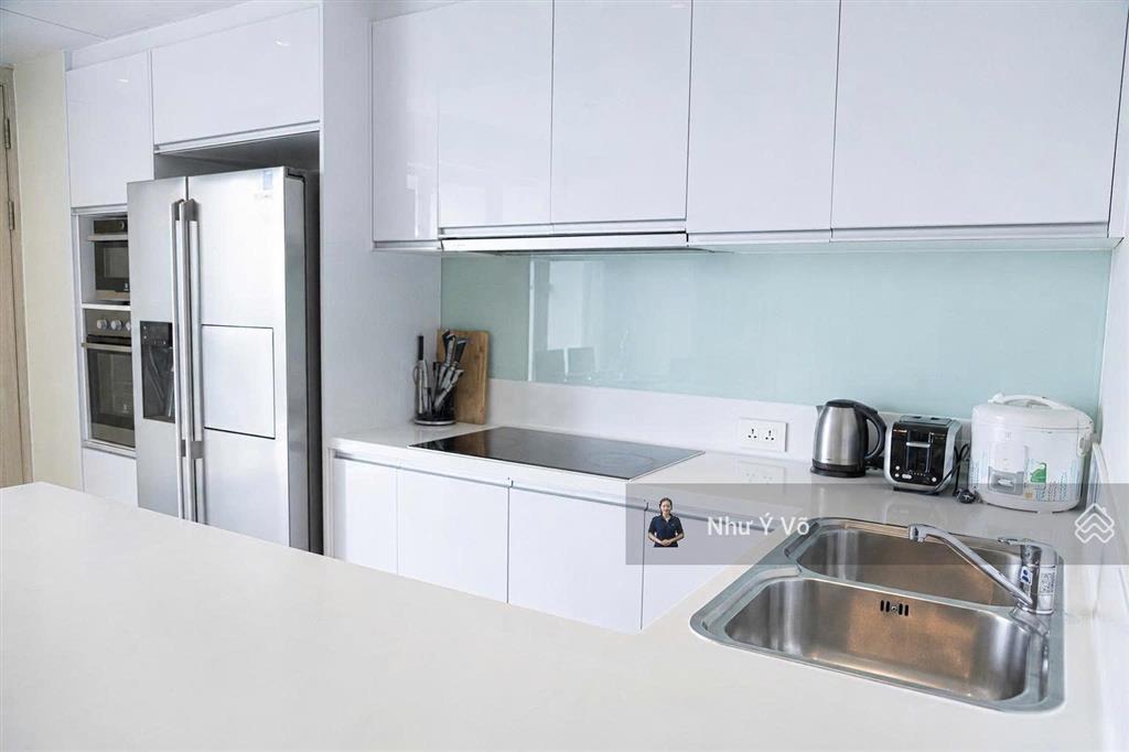 Cho thuê 2 phòng ngủ 110m2 đầy đủ nội thất chỉ với 27 triệu/tháng tại đảo kim cương