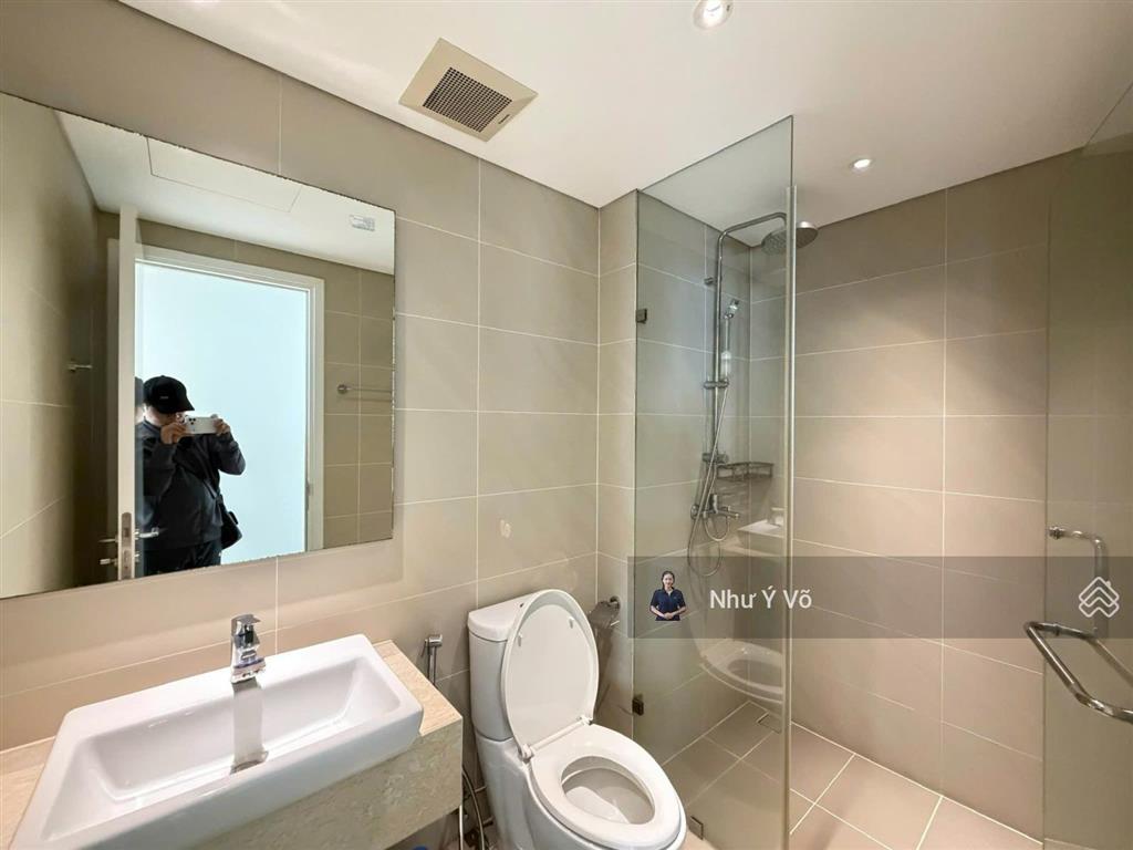 Cho thuê 2 phòng ngủ view thoáng nhà đẹp trống sẵn giá tốt đảo kim cương