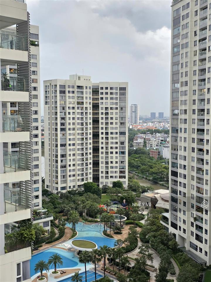 Cho thuê căn 3 phòng ngủ đầy đủ nội thất view sông giá tốt đảo kim cương